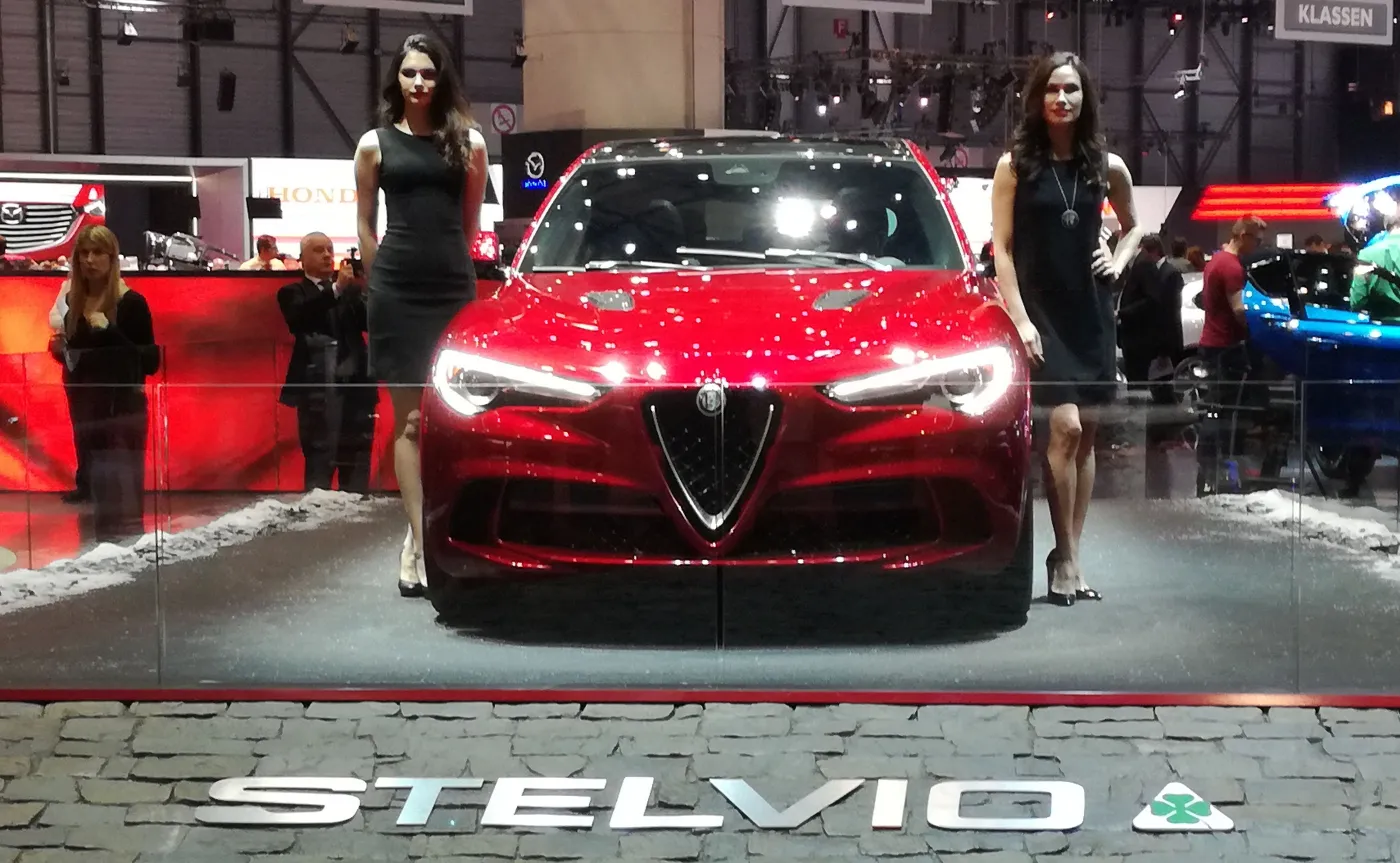 9948160-alfa-romeo-stelvio.jpg
