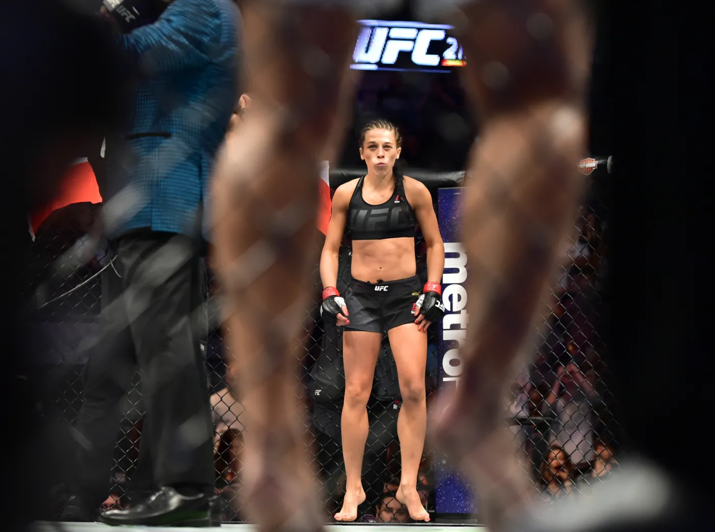 Joanna Jędrzejczyk: Płaczę, ale zaraz przestanę. Przegrałam, bo rywalka zadała dobry cios
