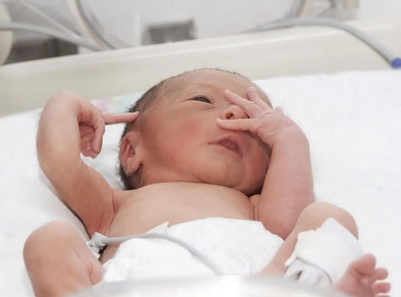 wcześniak noworodek