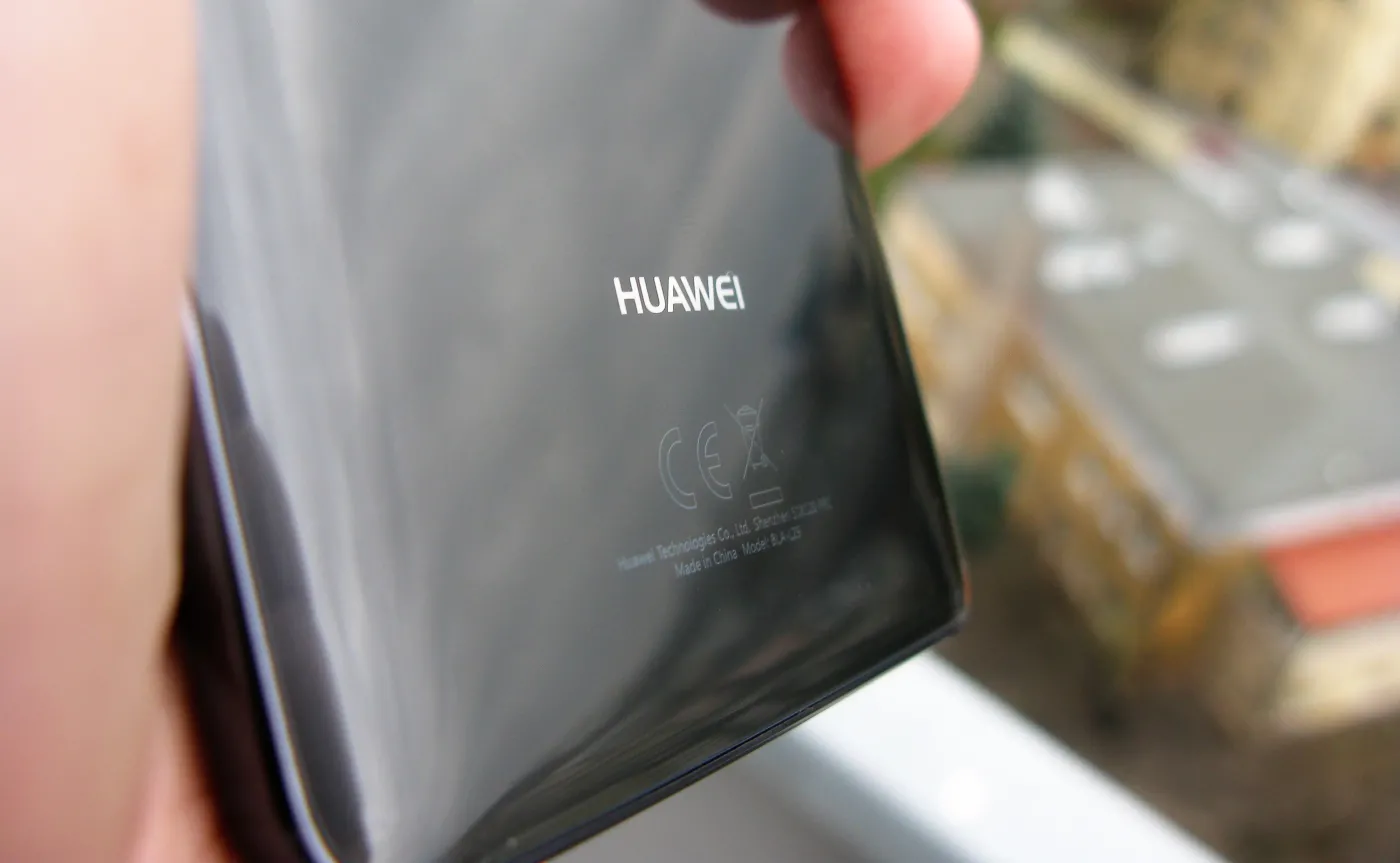 10603291-huawei-mate-10-pro.jpg