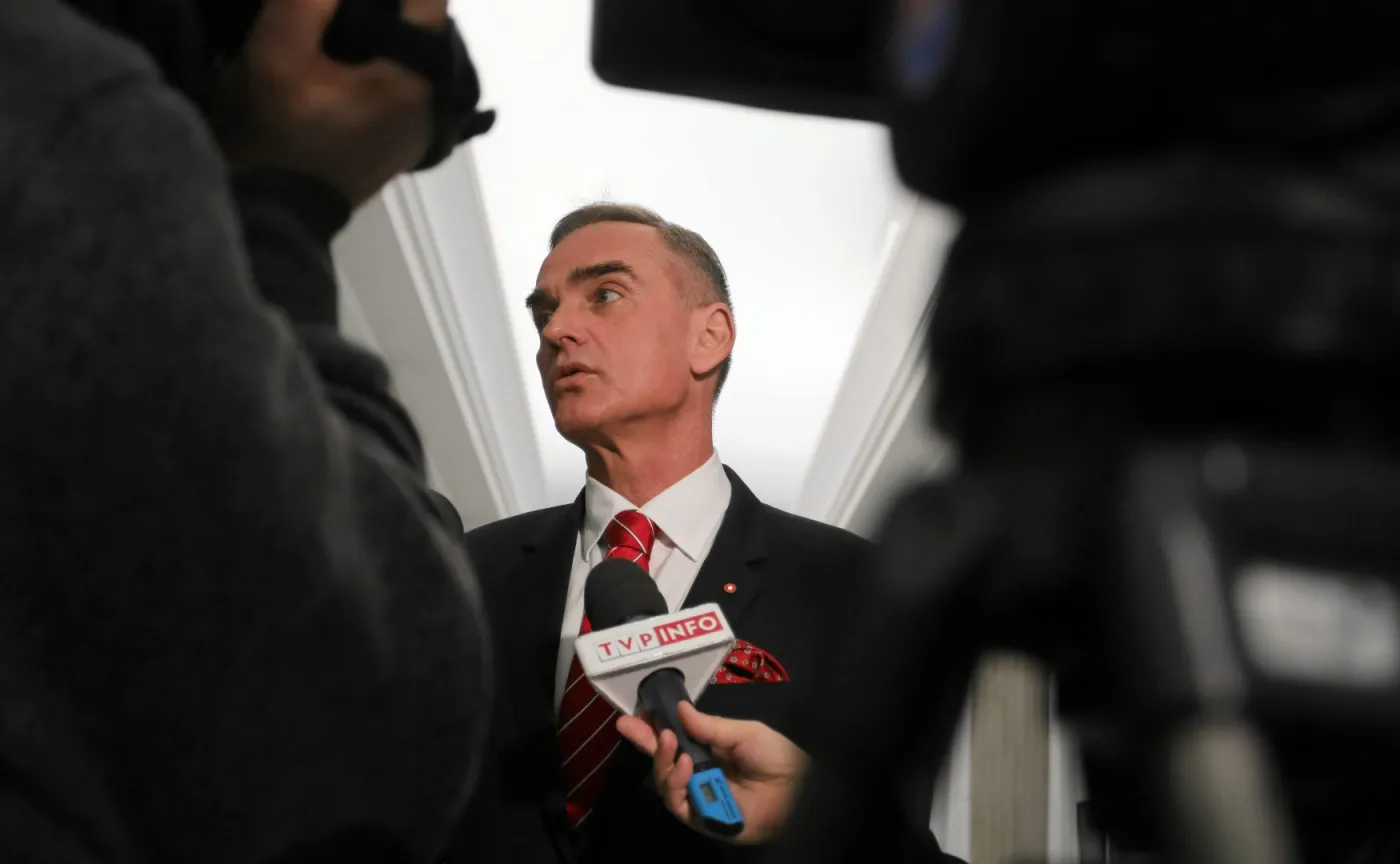 "Proszę mieć pretensje do natury". Zaskakujący komentarz senatora PiS na temat zakazu aborcji