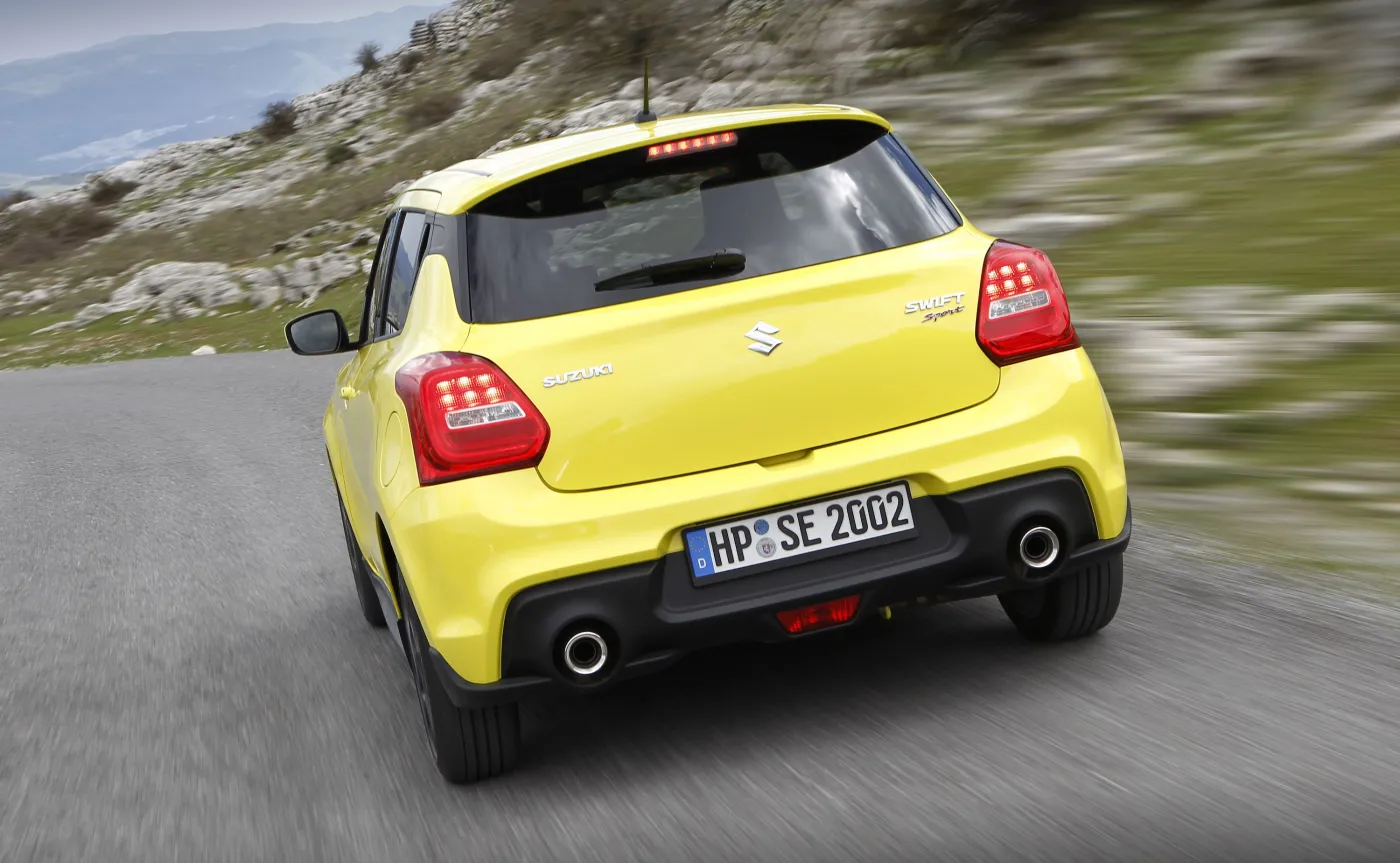 10968870-suzuki-swift-sport.jpg