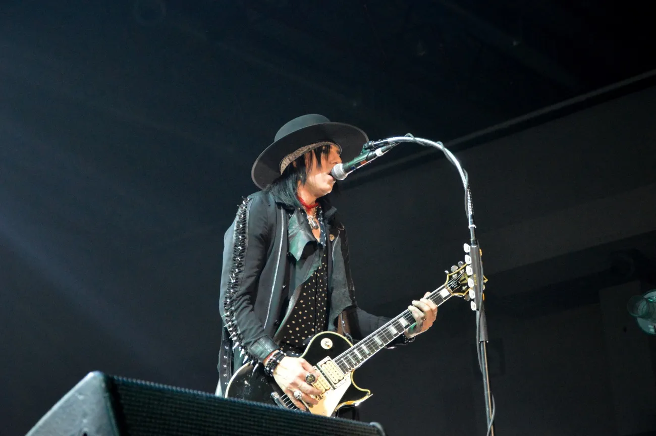11031264-hollywood-vampires.jpg
