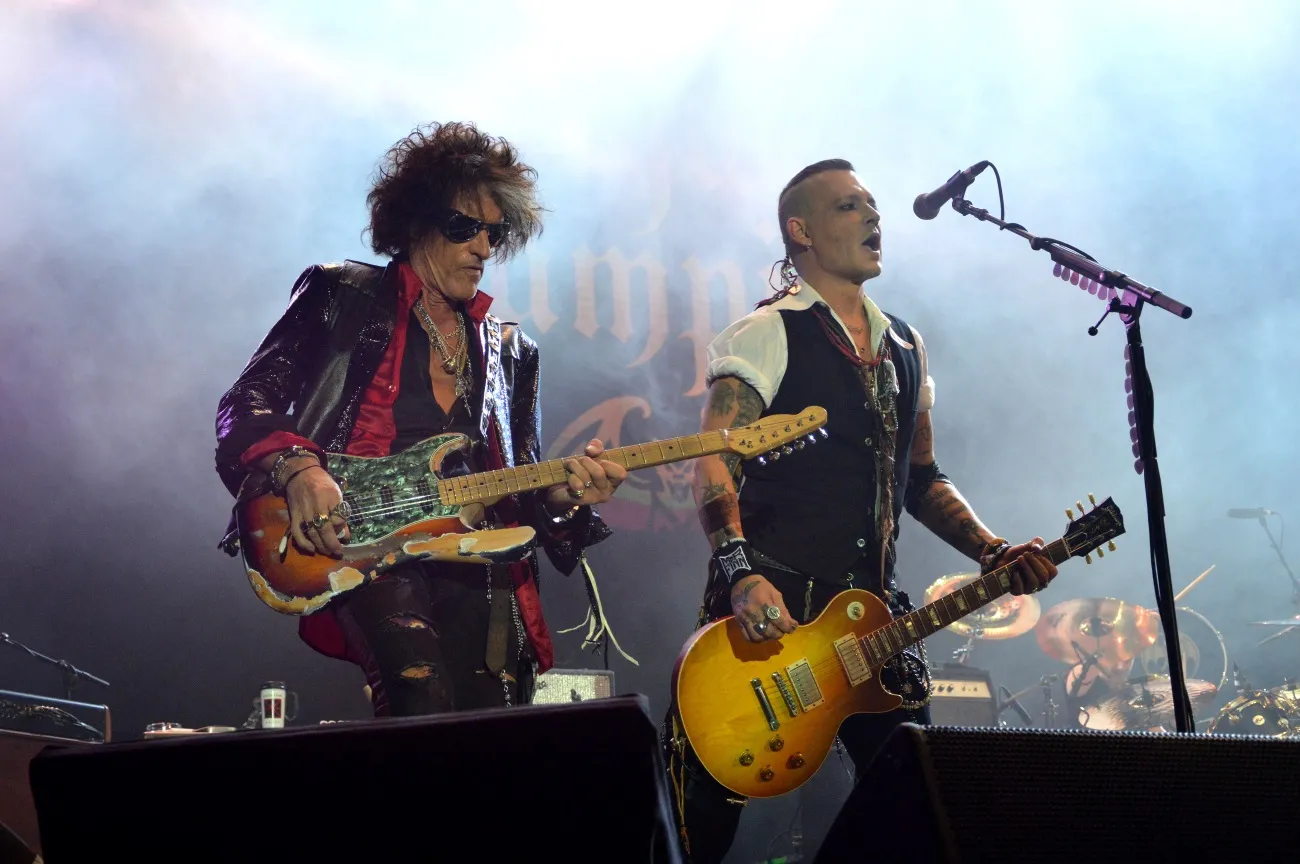 11031698-hollywood-vampires.jpg