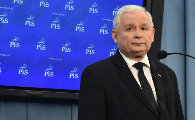 56 proc. wyborców PiS chce wymiany Kaczyńskiego. Kto miałby go zastąpić? NOWY SONDAŻ