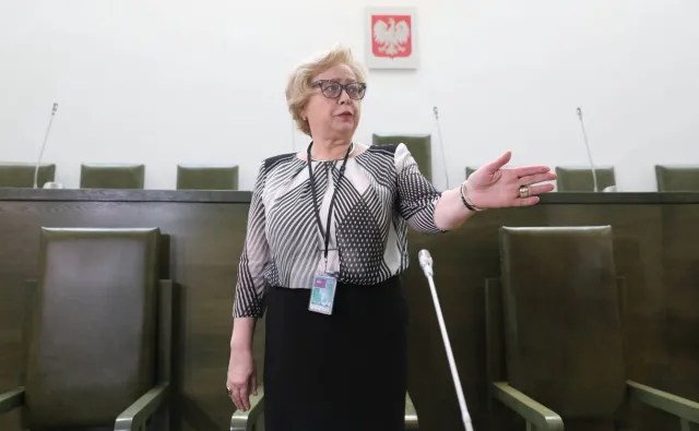 Gersdorf szuka dodatkowego zajęcia, spytała prezydenta o zgodę. "To absurdalne zachowanie"