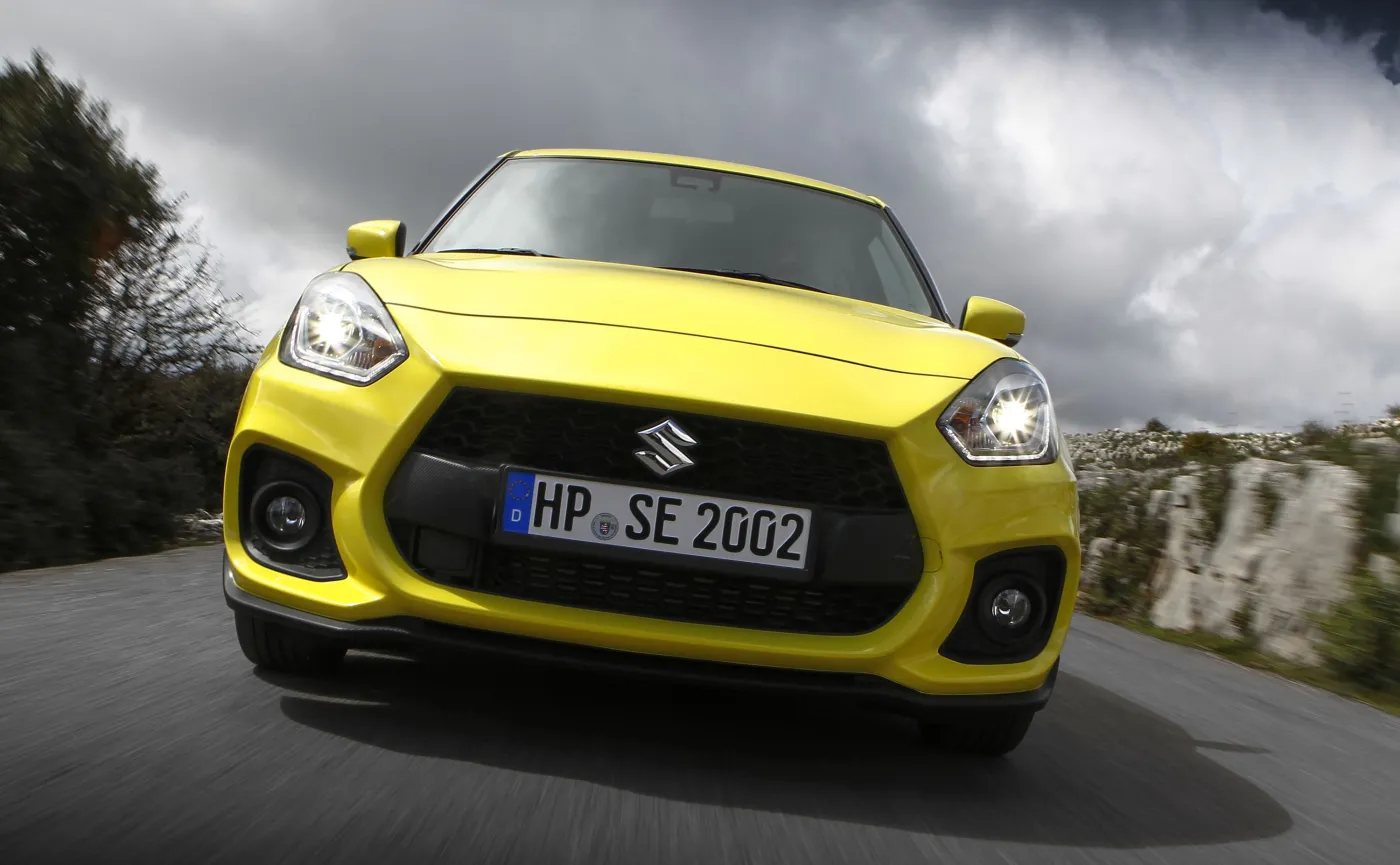 10968775-suzuki-swift-sport.jpg