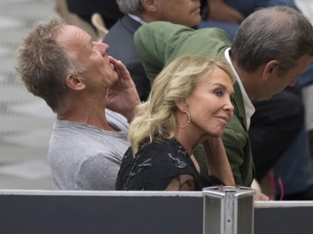 Czerń jej nie zaszkodziła. Stylowa żona Stinga na audiencji u papieża. FOTO