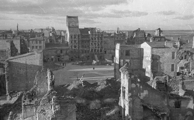 "Der Spiegel": Polska otrzymała od Niemiec 1,6 mld euro odszkodowań