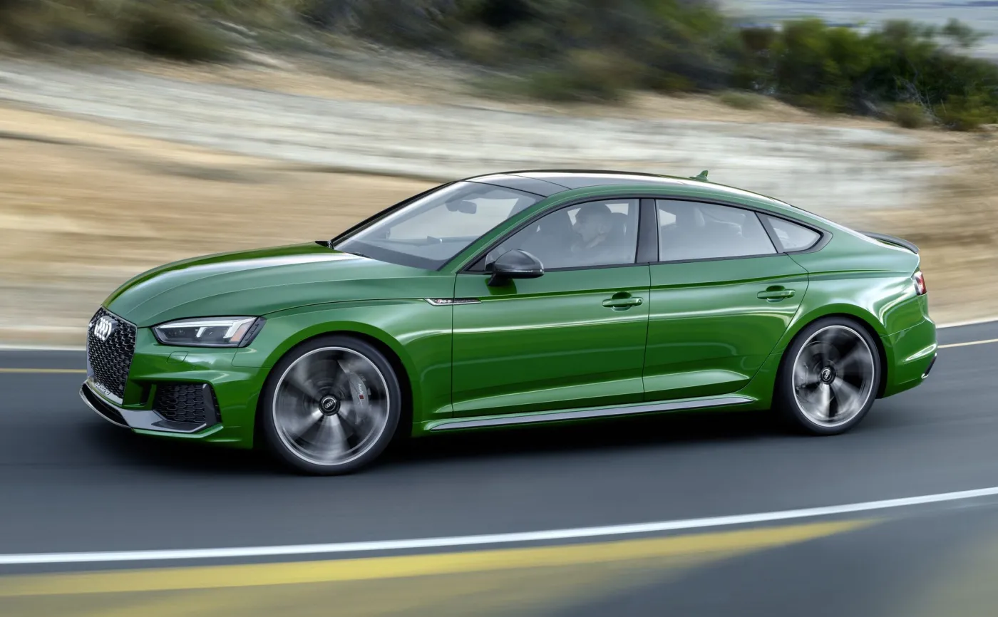 10869727-audi-rs-5-sportback.jpg