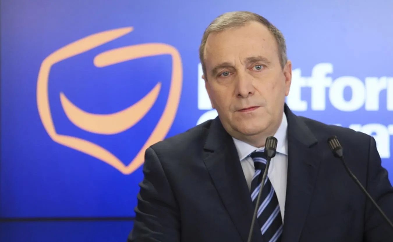 Schetyna: Pieniądze z nagród powinny być zwrócone do budżetu państwa, a nie na konta Caritasu