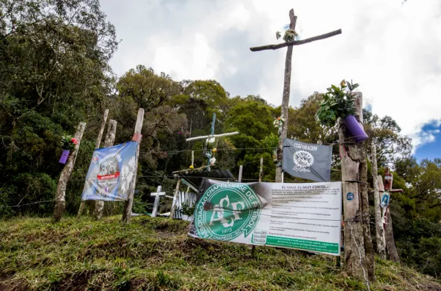 Brak paliwa przyczyną katastrofy samolotu z piłkarzami Chapecoense