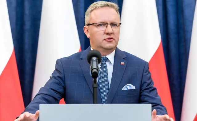 Szczerski: TSUE zachował się jak komornik, tę decyzję można interpretować jako chęć wpłynięcia na wynik wyborów