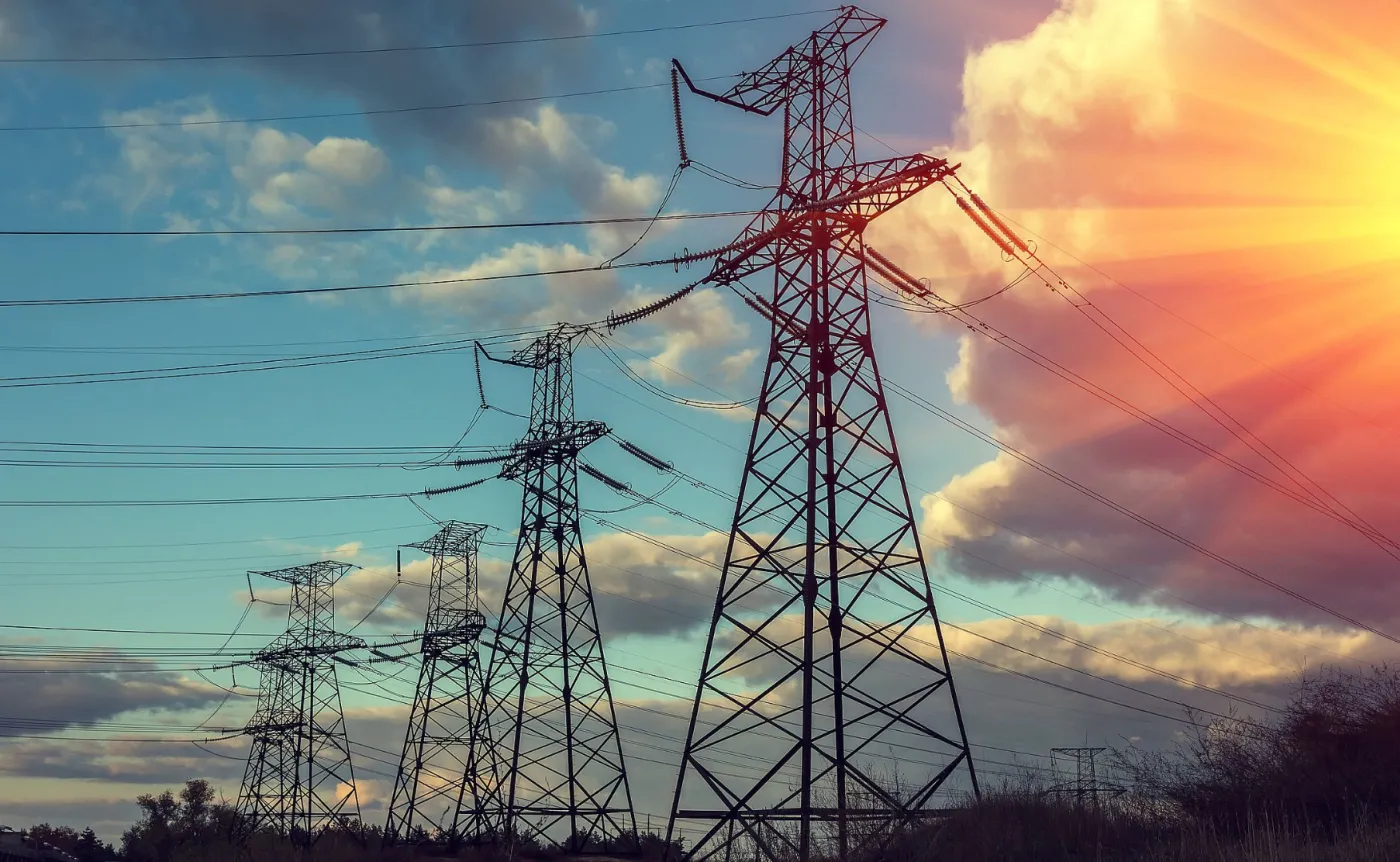 Mniej energii z węgla i gazu, więcej z OZE i atomu. Oto plany rozwoju polskiej energetyki