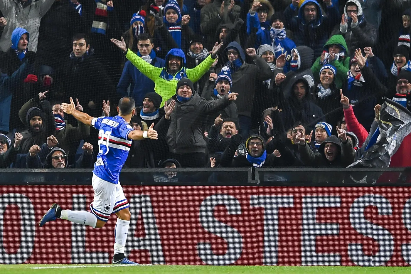 Liga włoska: Skorupski puścił cztery gole. Sampdoria rozgromiła Bolognę