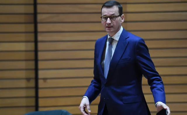 Morawiecki w Brukseli: KE wyjątkowo długo analizuje prostą ustawę o Sądzie Najwyższym