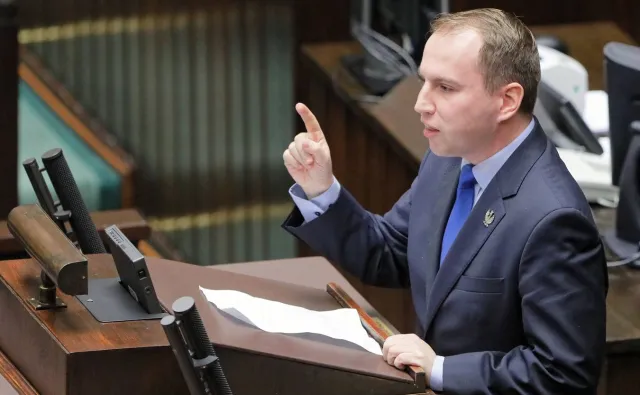 Andruszkiewicz agentem wpływu Kremla? PO atakuje wiceministra i składa wniosek do ABW