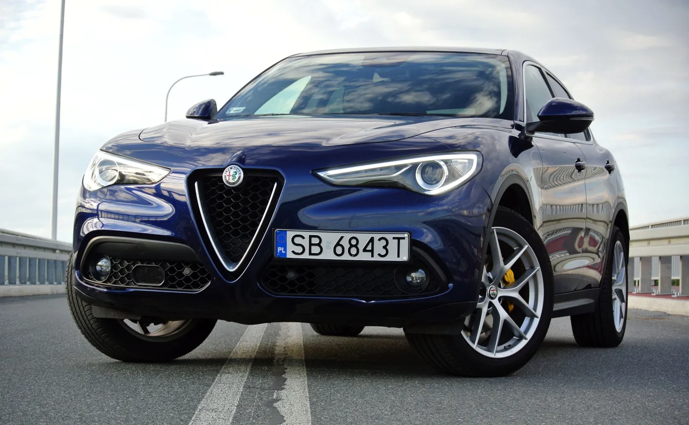 10302875-alfa-romeo-stelvio.jpg