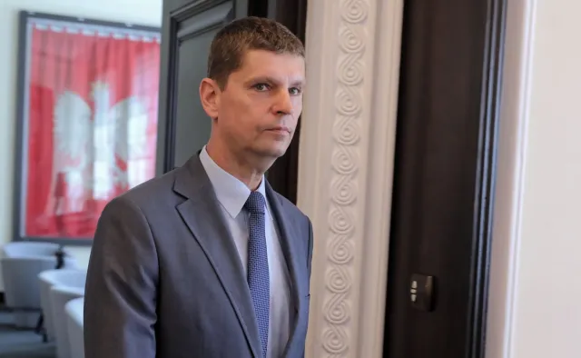 Piontkowski: Na podwyżki dla nauczycieli muszą się znaleźć dodatkowe środki. Będą przesunięcia w budżecie