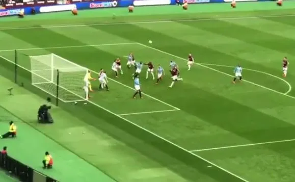 Liga angielska: Drużyna Fabiańskiego do 75. min. przegrywała 1:3 i... wygrała [WIDEO]