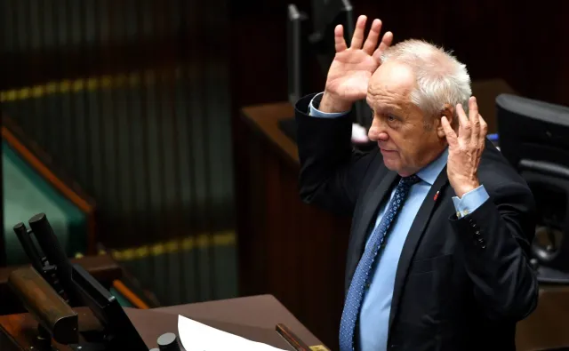 Niesiołowski ostro o Schetynie: Żałosna kreatura. PO: To wynik frustracji