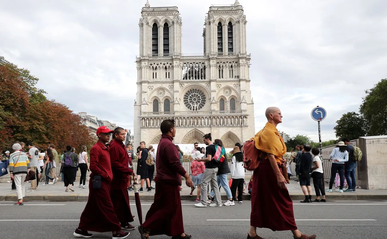 Ołów zanieczyszcza okolice katedry Notre Dame? Remont znowu przesunięty