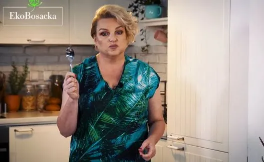 Katarzyna Bosacka wystartowała z nowym programem. W 1. odcinku uczy jak zrobić ekologiczną jajecznicę