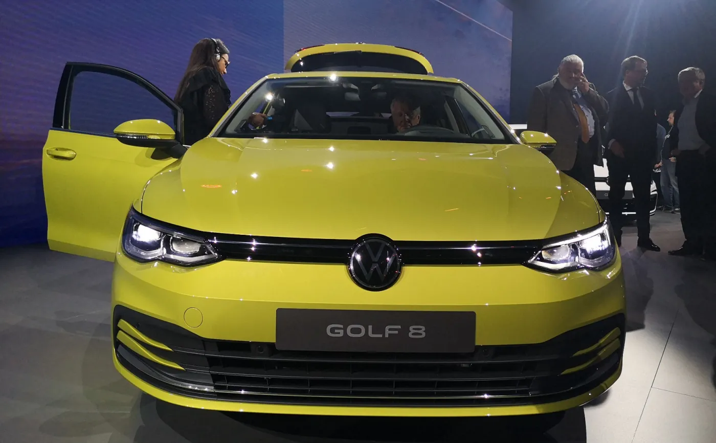 12699163-volkswagen-golf-8.jpg