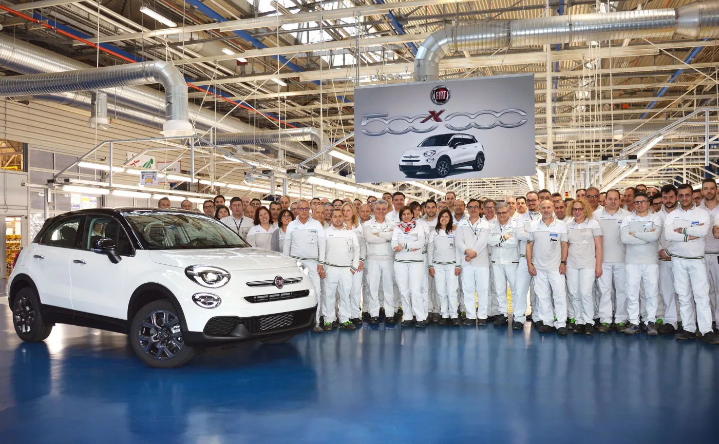 12400871-190523-fiat-500x-01.jpg