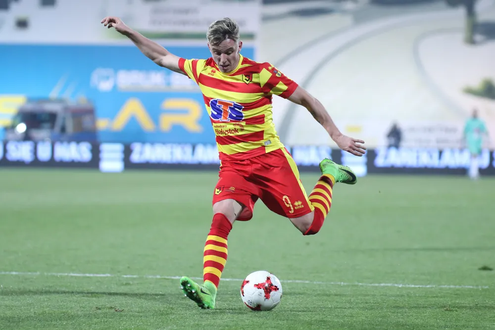 Hit transferowy w Ekstraklasie! Novikovas blisko przeprowadzki do Legii