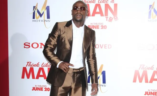 Floyd Mayweather najlepiej zarabiajacym sportowcem według "Forbesa"