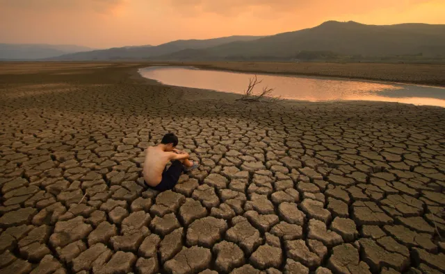 "Kanibalizm może być racjonalną strategią". Czarna prognoza polskiego naukowca