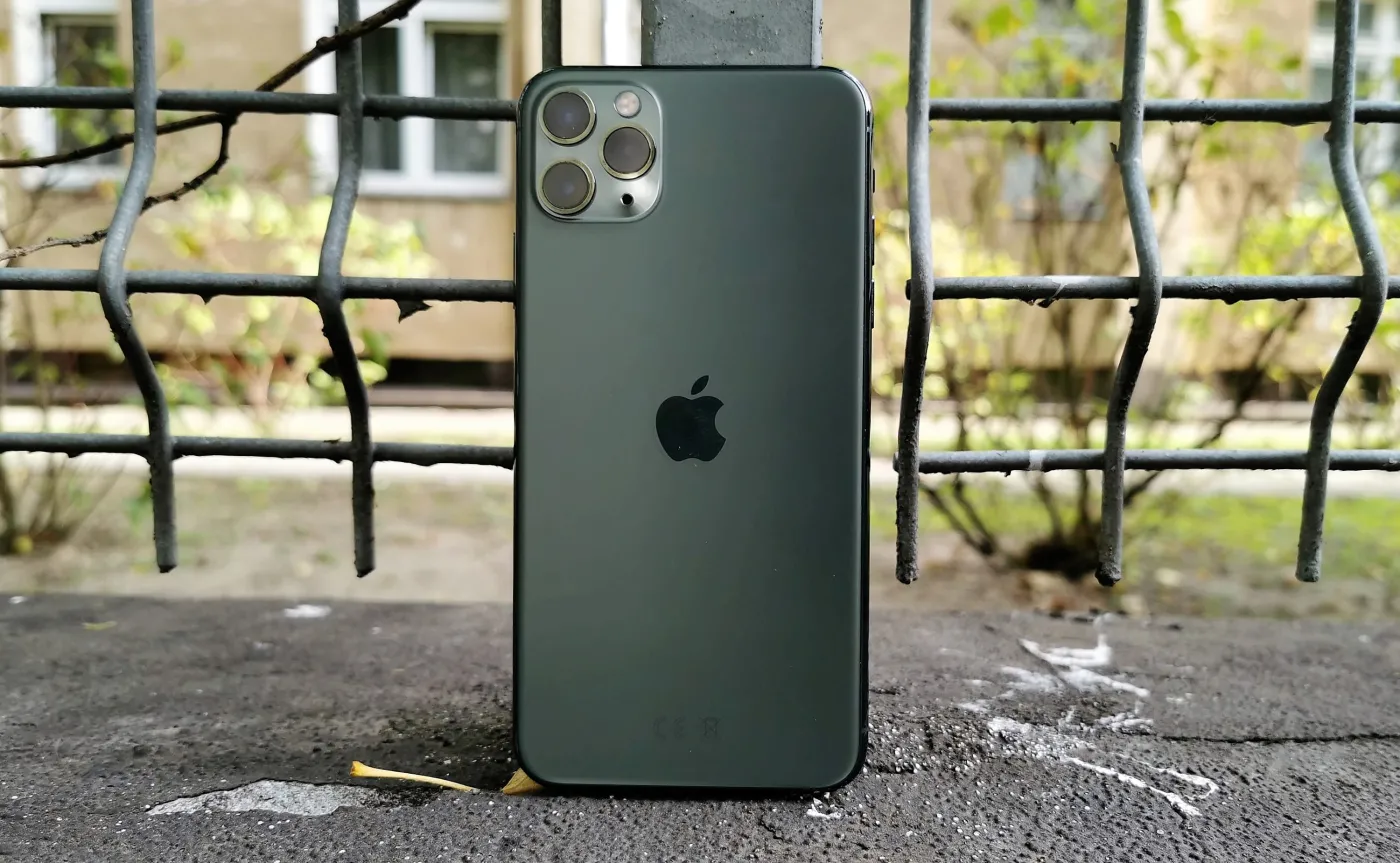 12706110-iphone-11-pro-max.jpg