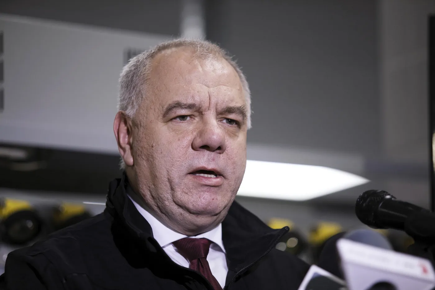 Sasin: Wybory są niezbędne. Były szef PKW: Głosowanie nie będzie demokratyczne