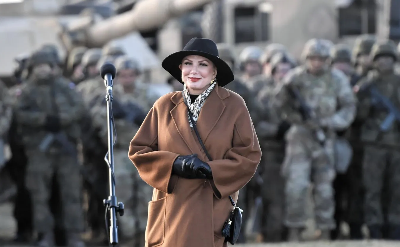 Mosbacher trzy razy spotkała się z Morawieckim ws. sieci 5G. Naciski ze strony ambasador USA?