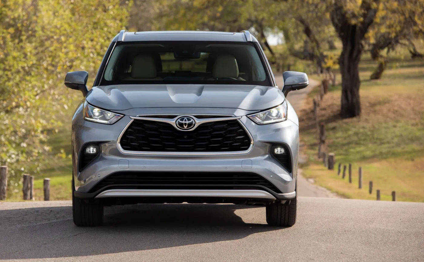 toyota-highlander-27919406.jpg