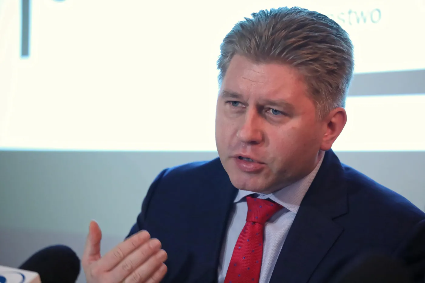 Prof. Matczak: Brak wyborów w terminie to porażka demokracji