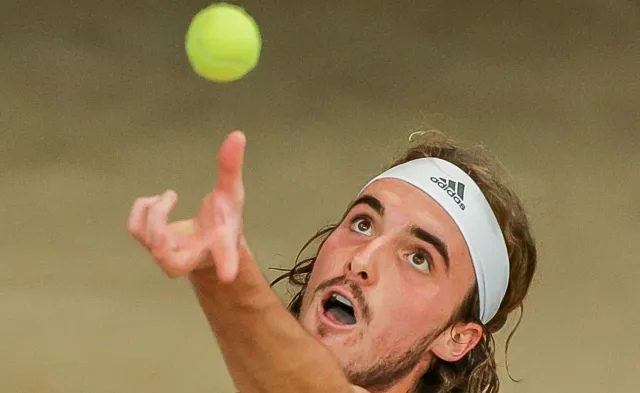 Tsitsipas: Kwarantanna domowa powinna być obowiązkowa co roku