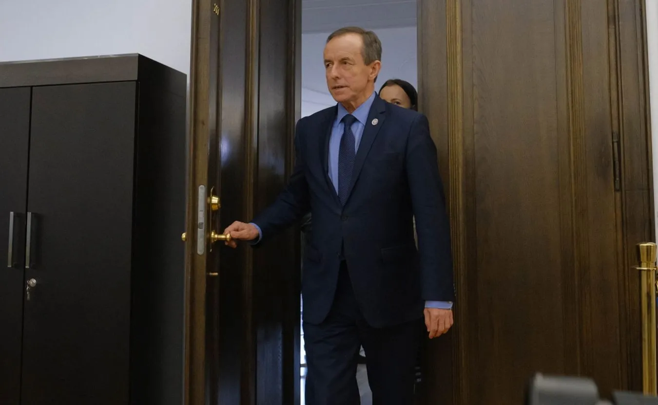 Grodzki: W Polsce Sejm sprowadzono do roli maszynki do głosowania [ROZMOWA]