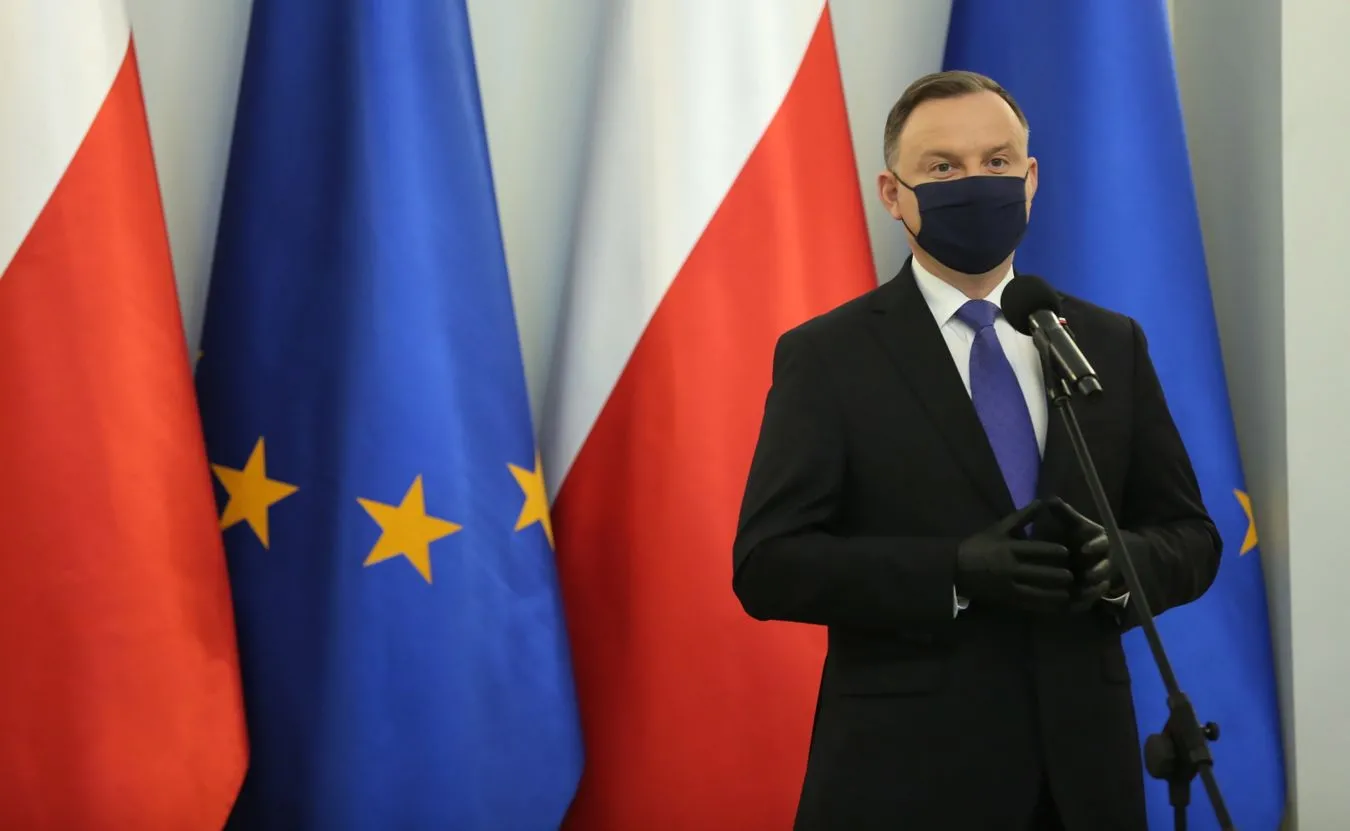 Efekt Trzaskowskiego. Poparcie dla Dudy spada [SONDAŻ PREZYDENCKI]