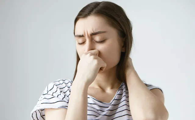 Duży procent chorych na COVID-19 ma zaburzenia węchu i smaku