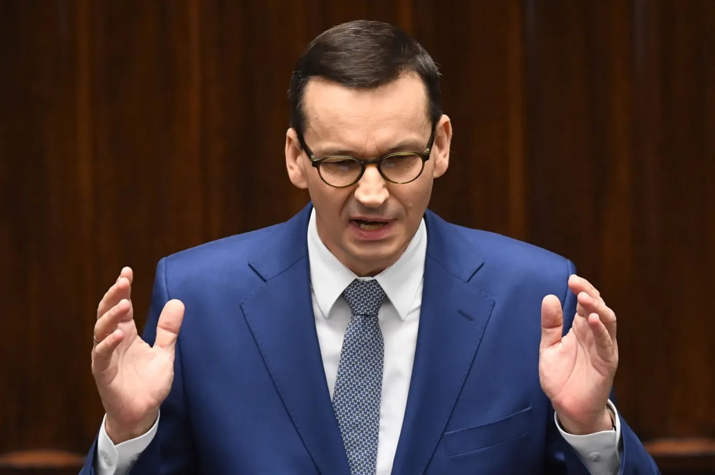 Morawiecki o "chamskiej hołocie" Kaczyńskiego: Czasami muszą paść takie męskie słowa