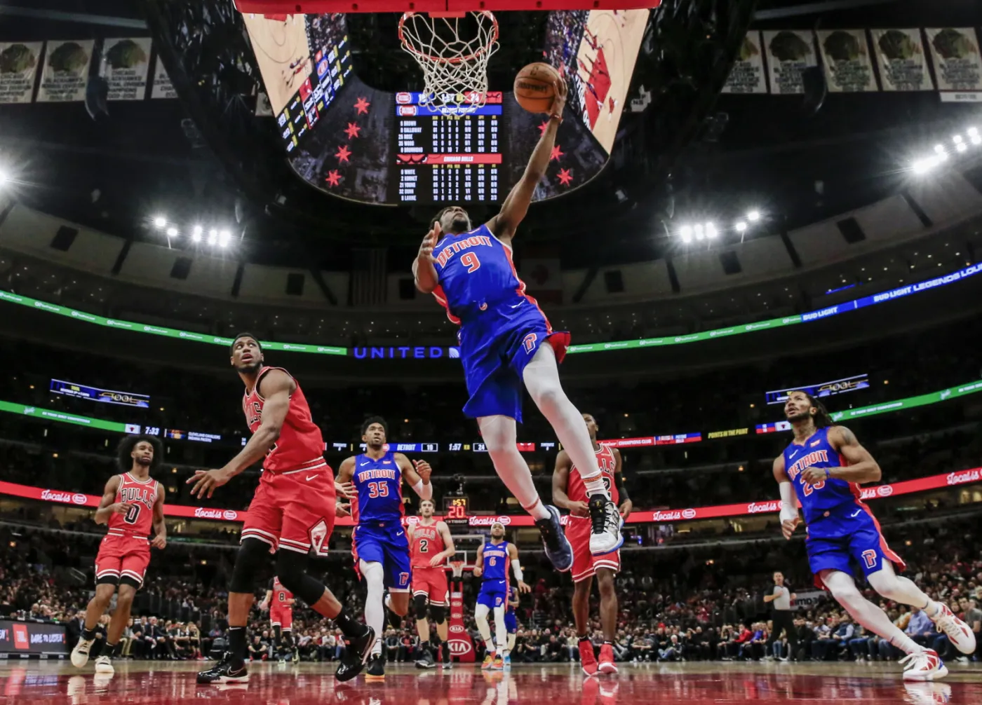 Koszykarze NBA dokończą sezon. Mimo wzrostu zakażeń na Florydzie