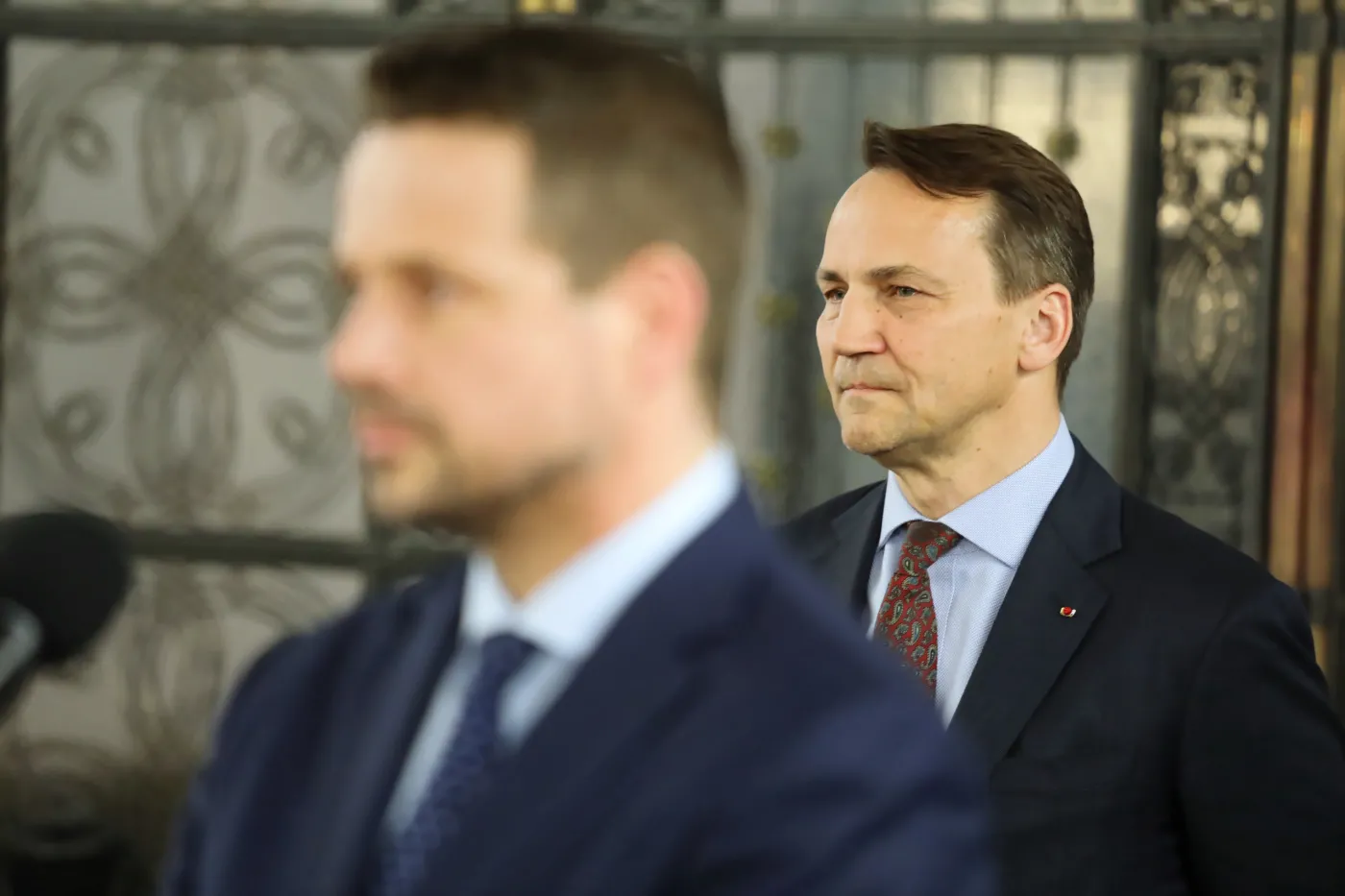 Rafał Trzaskowski, Radosław Sikorski