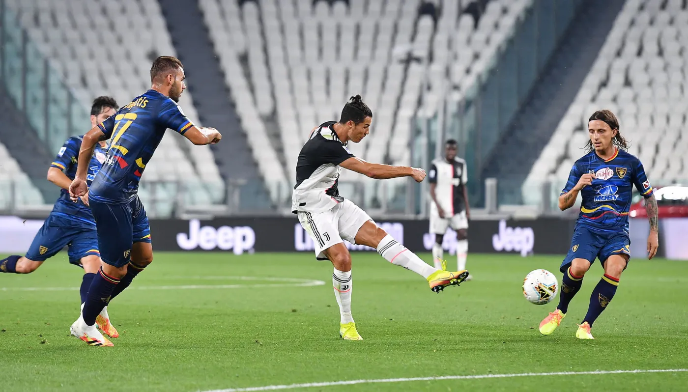 Szczęsny wyszedł na zero. Juventus oddala się od rywali