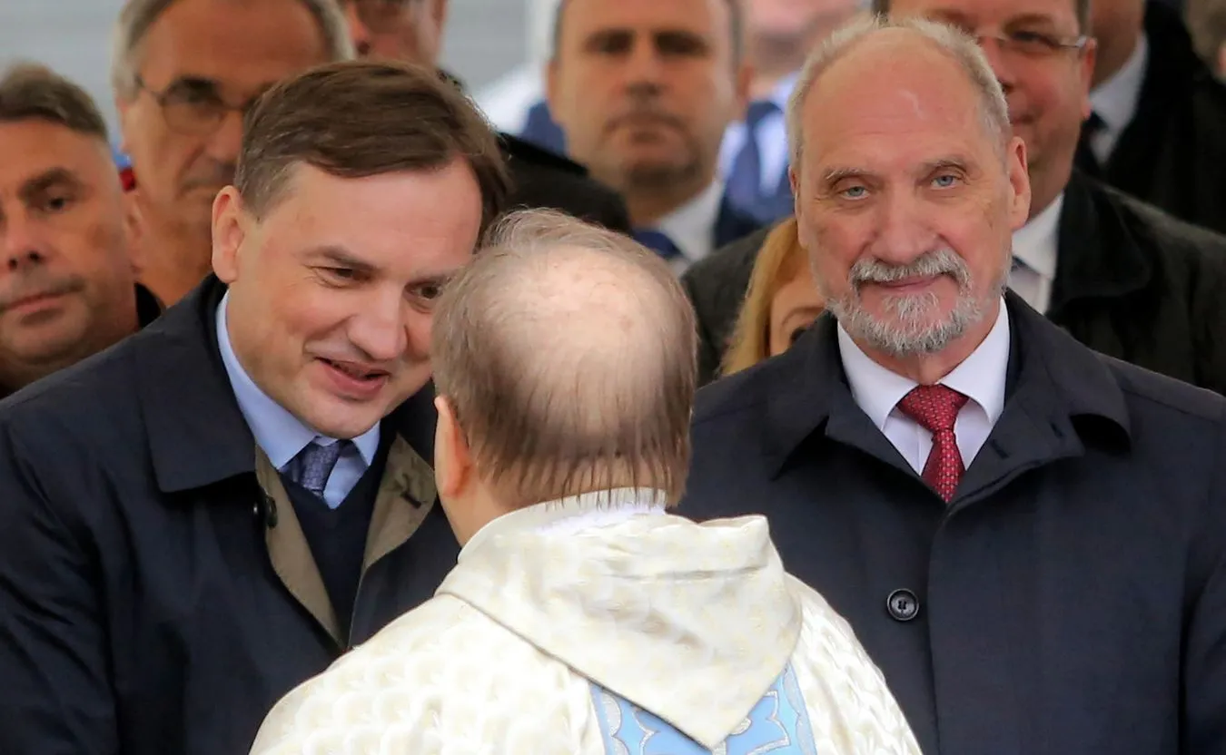 Ziobro bije w media i przestrzega: Jeżeli nie wyciągniemy z tego wniosków, to się powtórzy