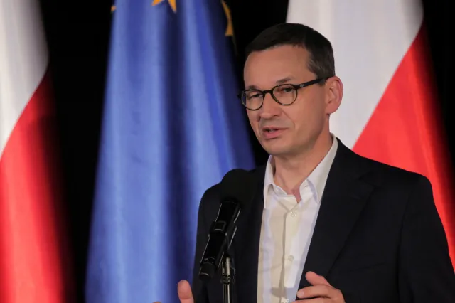 Morawiecki: Trzaskowski to nieudacznik i leń. W czasie pandemii poszedł na zwolnienie lekarskie