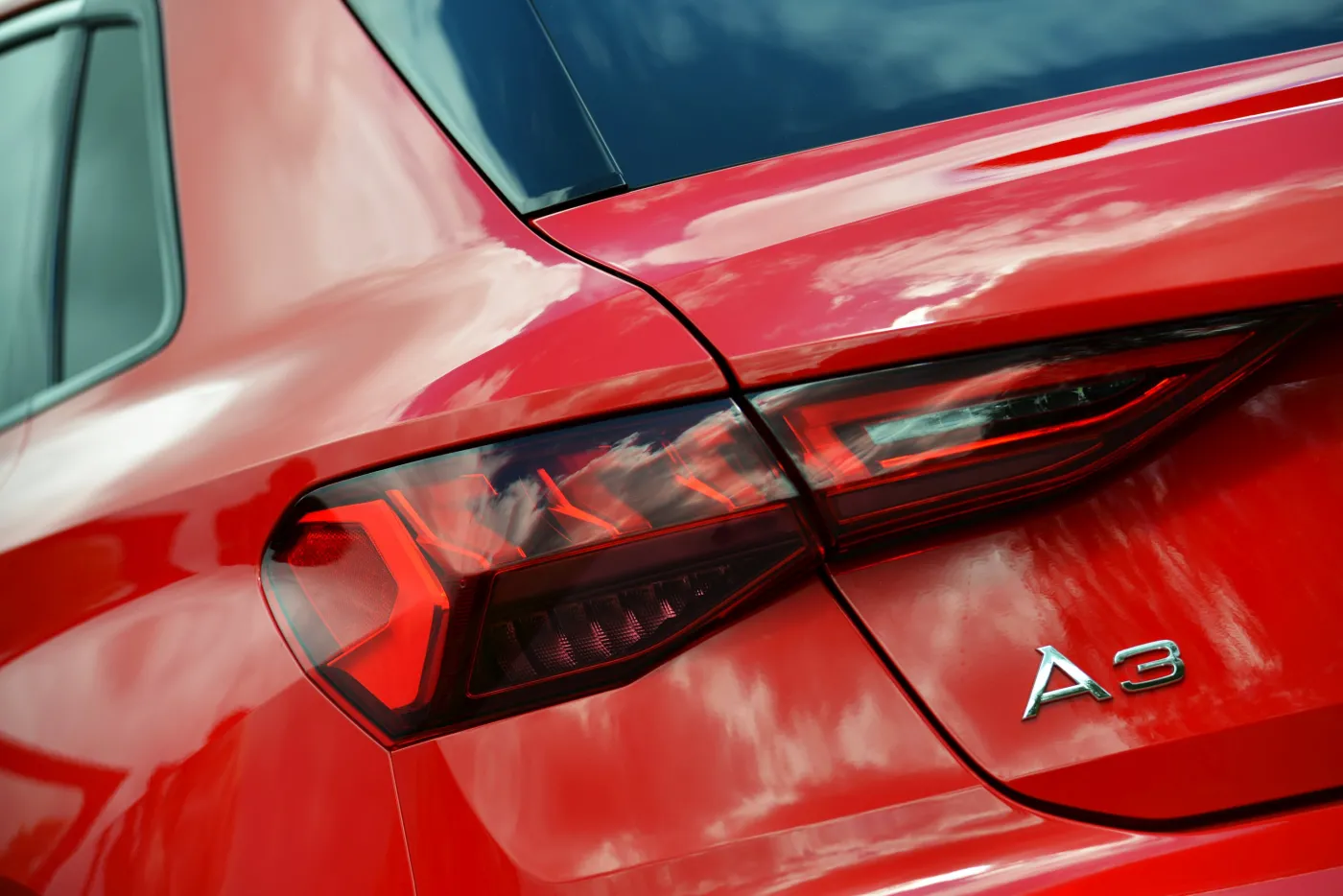 audi-a3-sportback-28134688.jpg