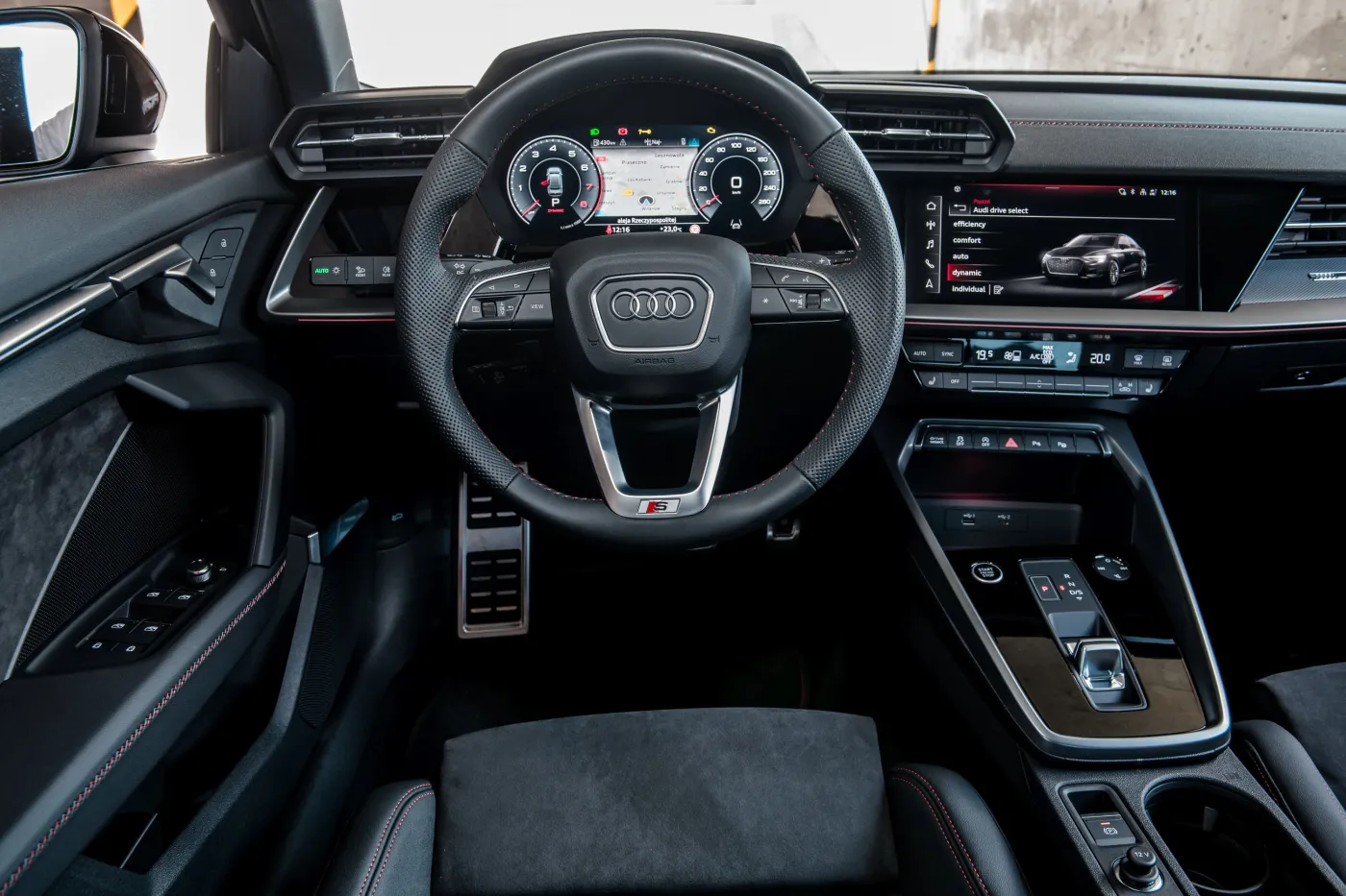audi-a3-sportback-28134767.jpg