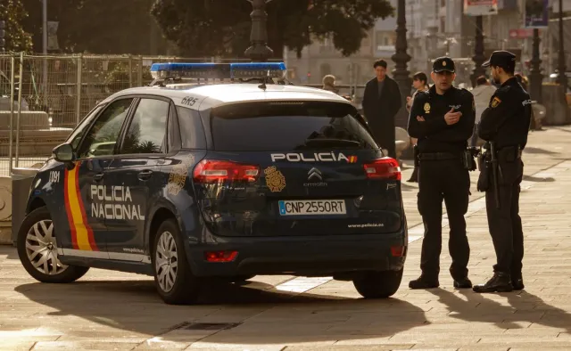 Hiszpania: Więzienie dla Polaka, który odmówił założenia maseczki